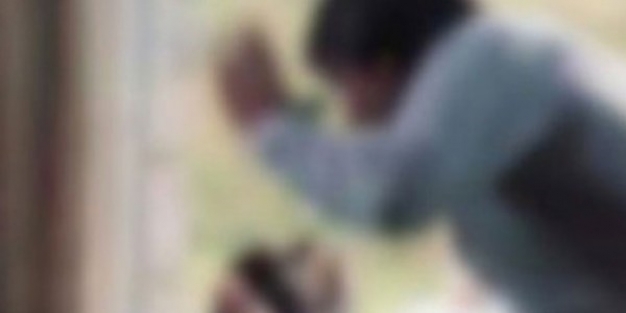 Öğretmenden öğretmene dayak