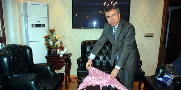 Gürün’de Öğrenciler Giyecek Yardımı