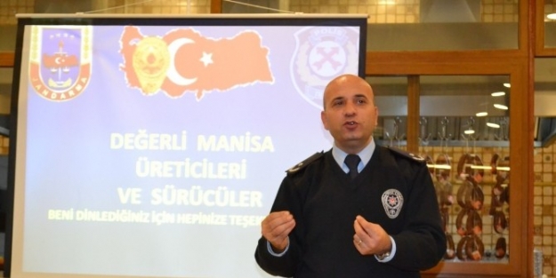 Manisa Bölge Trafik Çiftçilere Eğitim Verdi