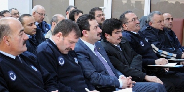 Zabıta Mevzuat Konusunda Bilgilendirildi