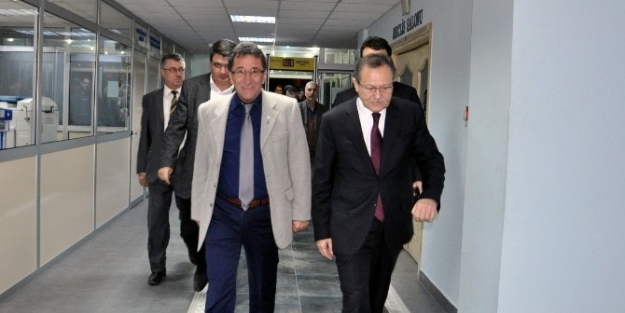 Uğur’ Dan, Kamil Saka’ya Ziyaret