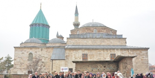 Karesi Belediyesi Vatandaşları "şeb-i Arus"a Taşıdı