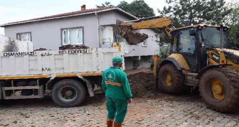 Bursa Osmangazi'de felaketin yaraları sarılıyor