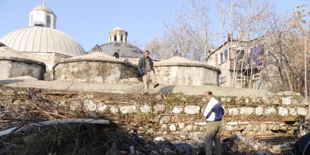 Edirne’de Tarihi Hamam Temizlendi