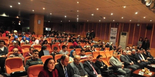 Ortak Yaşa Kültürü Ve Felsefesi Konuşuldu