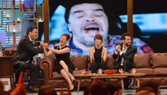 Candan Erçetin'den Beyazıt Öztürk'e haciz!