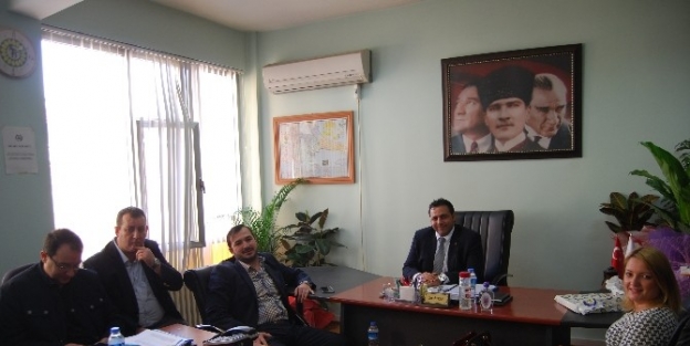 Ak Parti Malkara İlçe Teşkilatından Yağlı Tohumlar’a Ziyaret