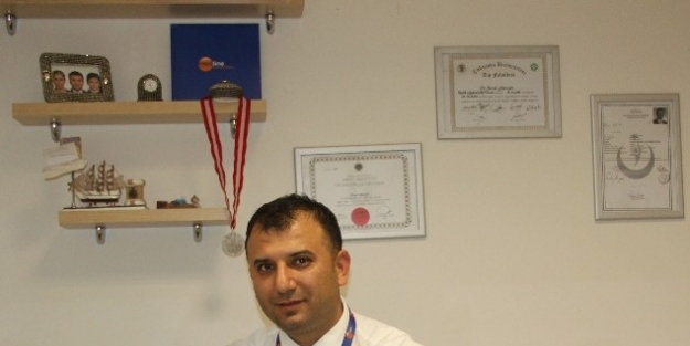 Büyük Memenin Derdi De Büyük