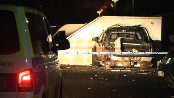 İsveç'te bombalı saldırı!