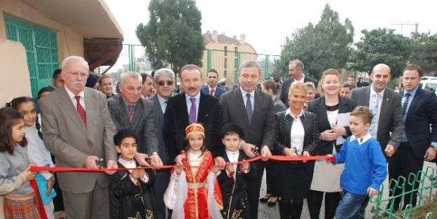 Topçular İlkokulu’na Çok Amaçlı Salon