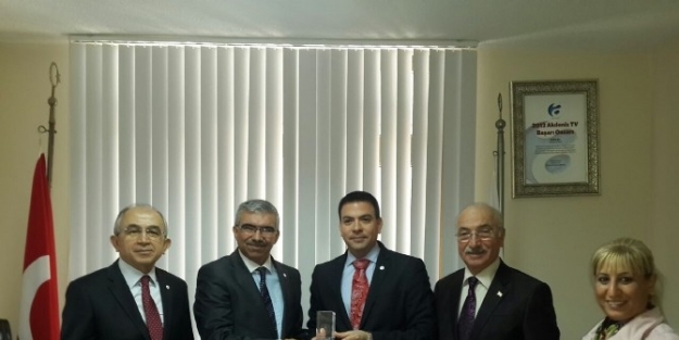 Espinoza’dan Türk Kızılayı’na Ziyaret