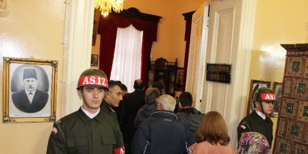 Atatürk’ün Edirne’ye Gelişinin 84.yıl Dönümü Törenlerle Kutlandı