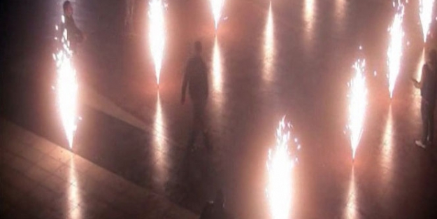 Evlilik teklifi MOBESE kameralarına yansıdı