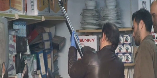 Tükürük kavgası kanlı bitti