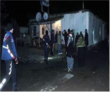 İki ailenin kavgası kanlı bitti