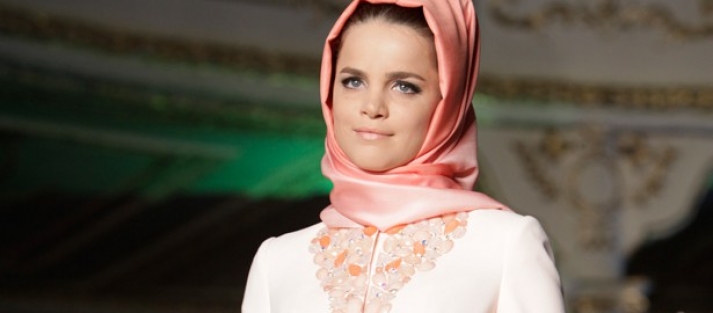 Tuğçe Kazaz'dan şaşırtan namaz yorumu