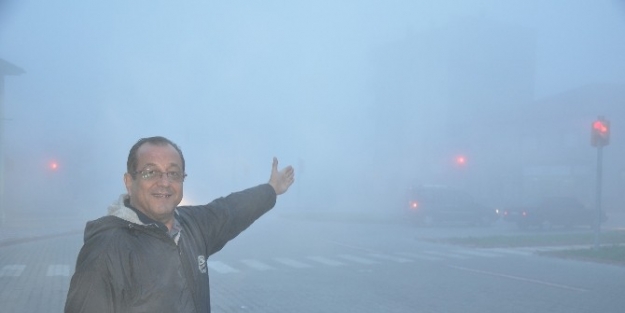 Kırkağaç’ta Çöken Sis Kazalara Yol Açtı