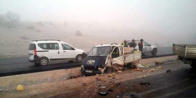 Kütahya’da Zincirleme Trafik Kazası: 6 Yaralı