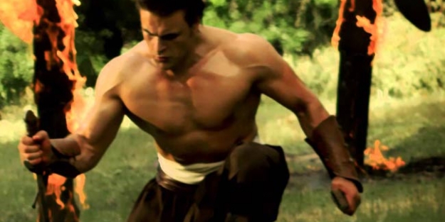 Oyuncunun iki dişi kırıldı, başına sekiz dikiş atıldı...