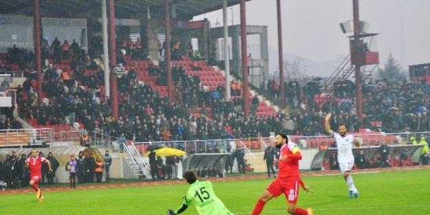 Gol Kralı Dediğin Böyle Olur