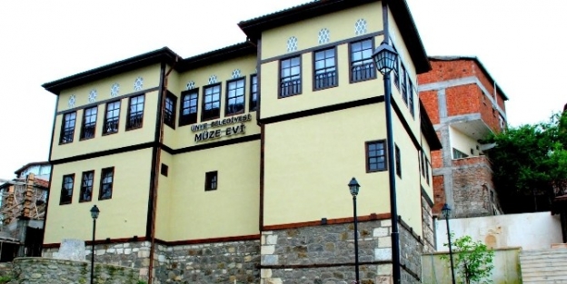 ’müze Evi’ Turistlerin Uğrak Yeri