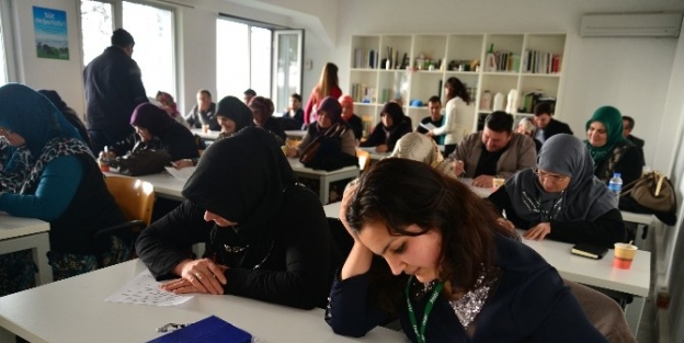 Köylü Kadınlara Süt Sığırcılığı Eğitimi