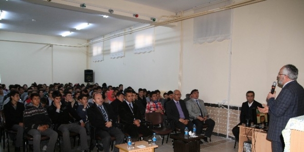 Kulu Müftülüğünden Kötü Ve Zararlı Alışkanlıklar Semineri