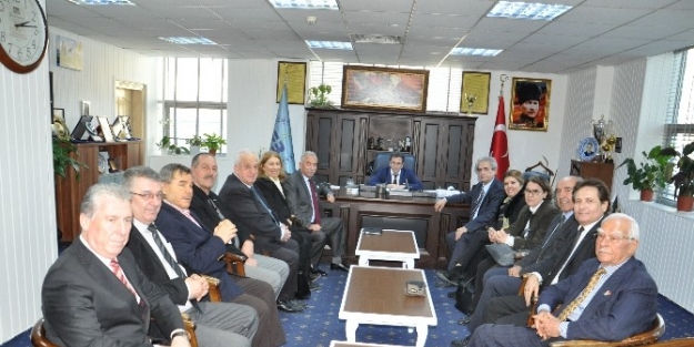 Belediye Başkanları Derneği’ Nden Edremit’ E Ziyaret