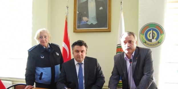 Malkara’da Belediye İle Sendika Arasında Toplu İş Sözleşmesi İmzalandi