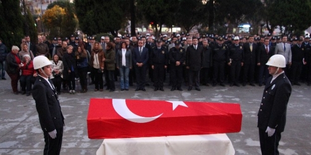 Evinde Ölü Bulunan Koruma Polisi Törenle Memleketine Uğurlandı