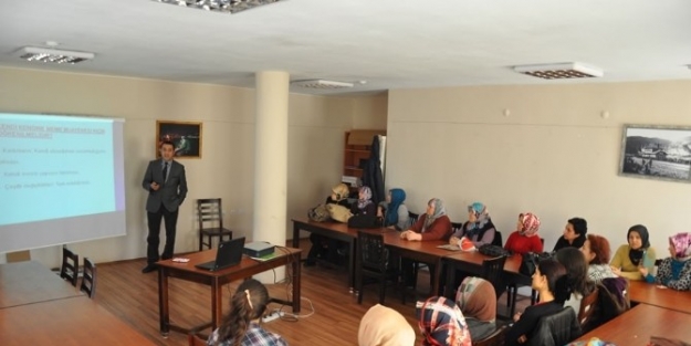 Sym’lerde Meme Kanseri Brifingi Veriliyor