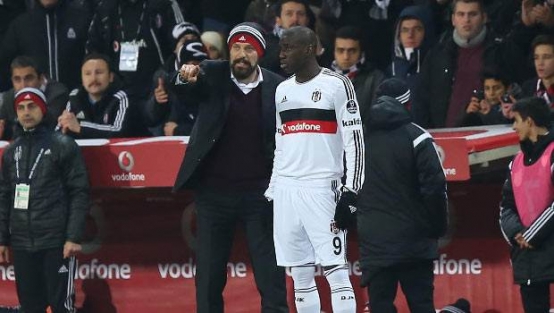 Demba Ba'dan Beşiktaş'a kötü haber