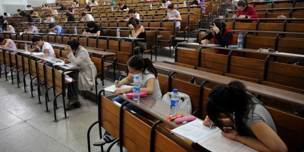 KPSS kopya skandalında akraba kıyağı!