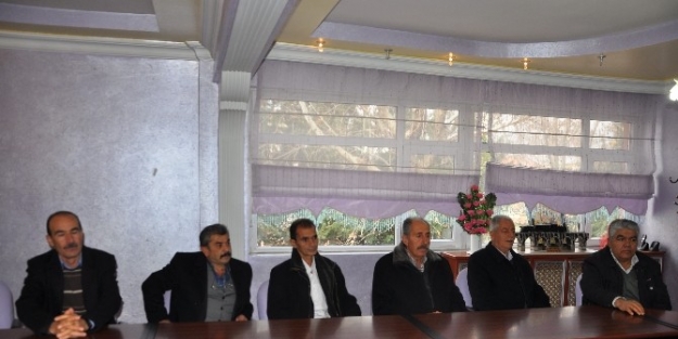 Başkan Özdemir, Muhtarlarla Bir Araya Geldi