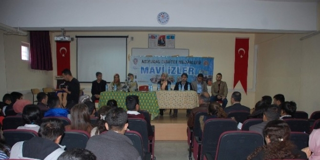 Öğrencilere Sınav Stresi Ve Meslek Tanıtımı Yapıldı