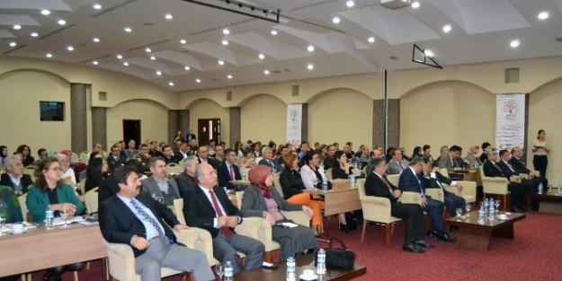 Biyoloji Öğretmenleri Expo İçin Toplandı