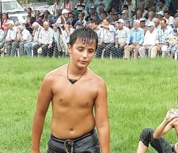 Genç Pehlivan Madalyaya Doymuyor