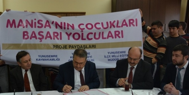 Öğrenciler Hızlı Okuma Ve Hafıza Teknikleri Öğrenecek