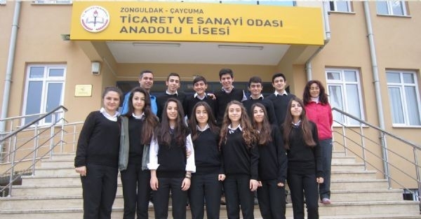 Çaycuma Tso Anadolu Lisesi Şampiyonluğa Koşuyor