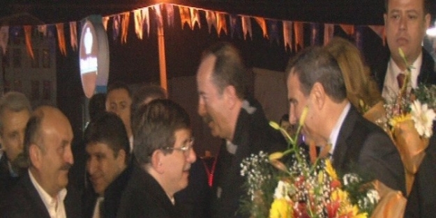Başbakan Davutoğlu Edirne’de
