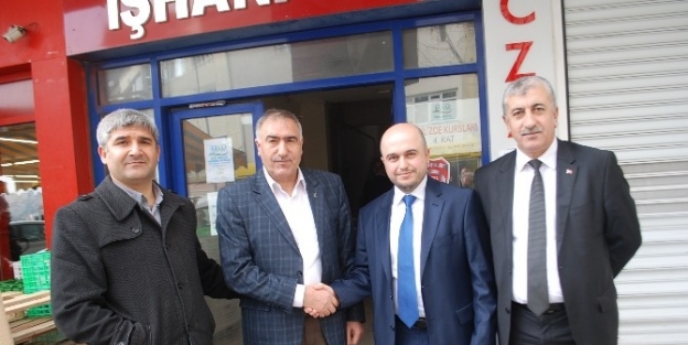 Başkanlık İçin İkinci Kez Seçime Gitti Ve Kazandı