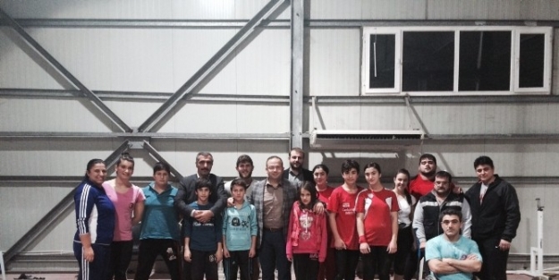 Geleceğin Haltercileri Kocaeli’den