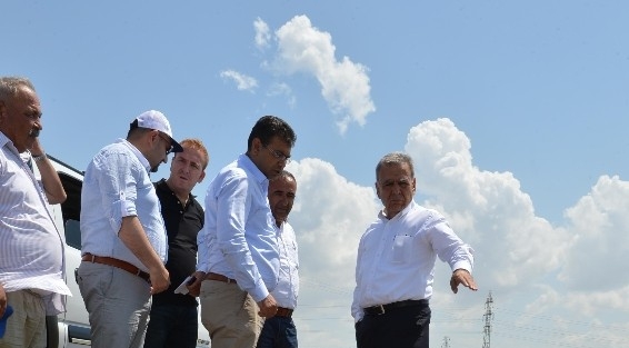 İzmir’in Ova Yollarında ’’londra Rekoru’’