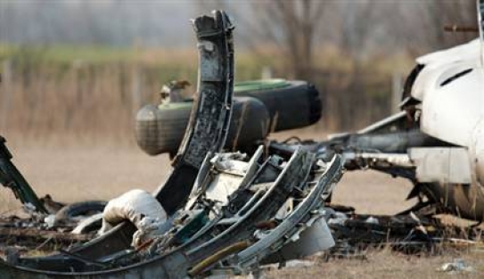 Sahilde uçak parçaları bulundu!