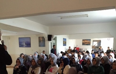 Anadolu İmam Hatip Lisesi’nde Meslekler Tanıtıldı