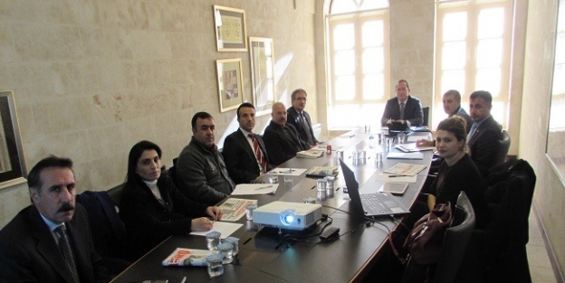 Artuklu İnsan Hakları Kurulu İlk Toplantısını Yaptı