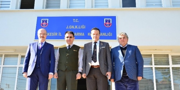 Kafaoğlu’ndan Komutanlara Ziyaret