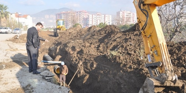 Hamidiye Mahallesi’ Ne Yeni Yağmur Suyu Hatları Döşeniyor
