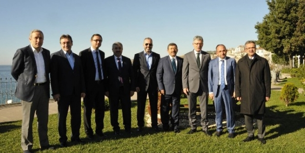 Karabacak Belediye Başkanlarını Ağırladı