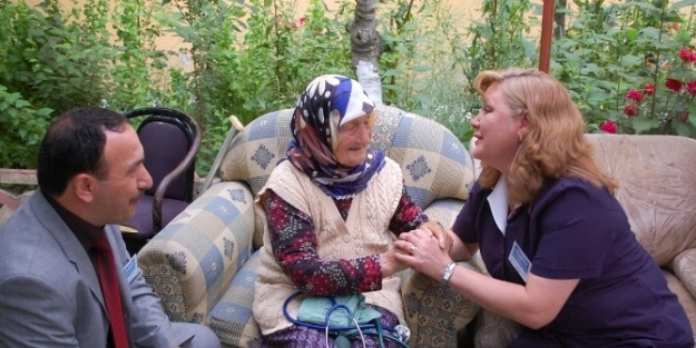 Kartepe Yaşbak Hafta Sonu Da Çalişiyor